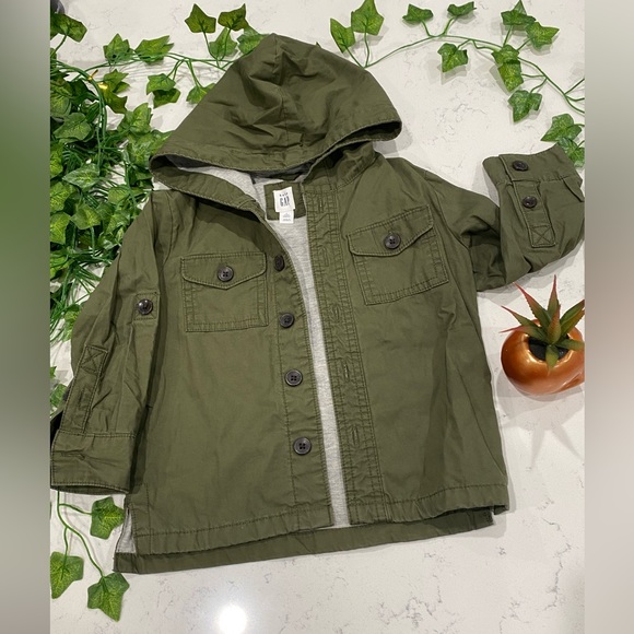 Kids 2T Green Jacket with hoodie - Picture 2 of 5